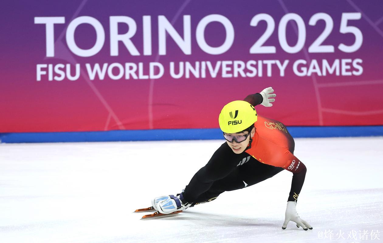 短道速滑世界杯:中国男队挺进5000米接力决赛 短道速滑世界杯:中国男队挺进5000米接力决赛